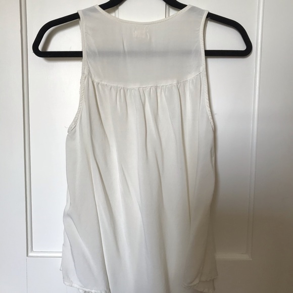 Lace Detailed Tank - Picture 4 of 4